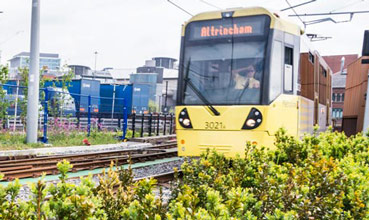 A manchester metrolink tram