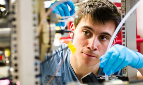 Student working in an engineering lab